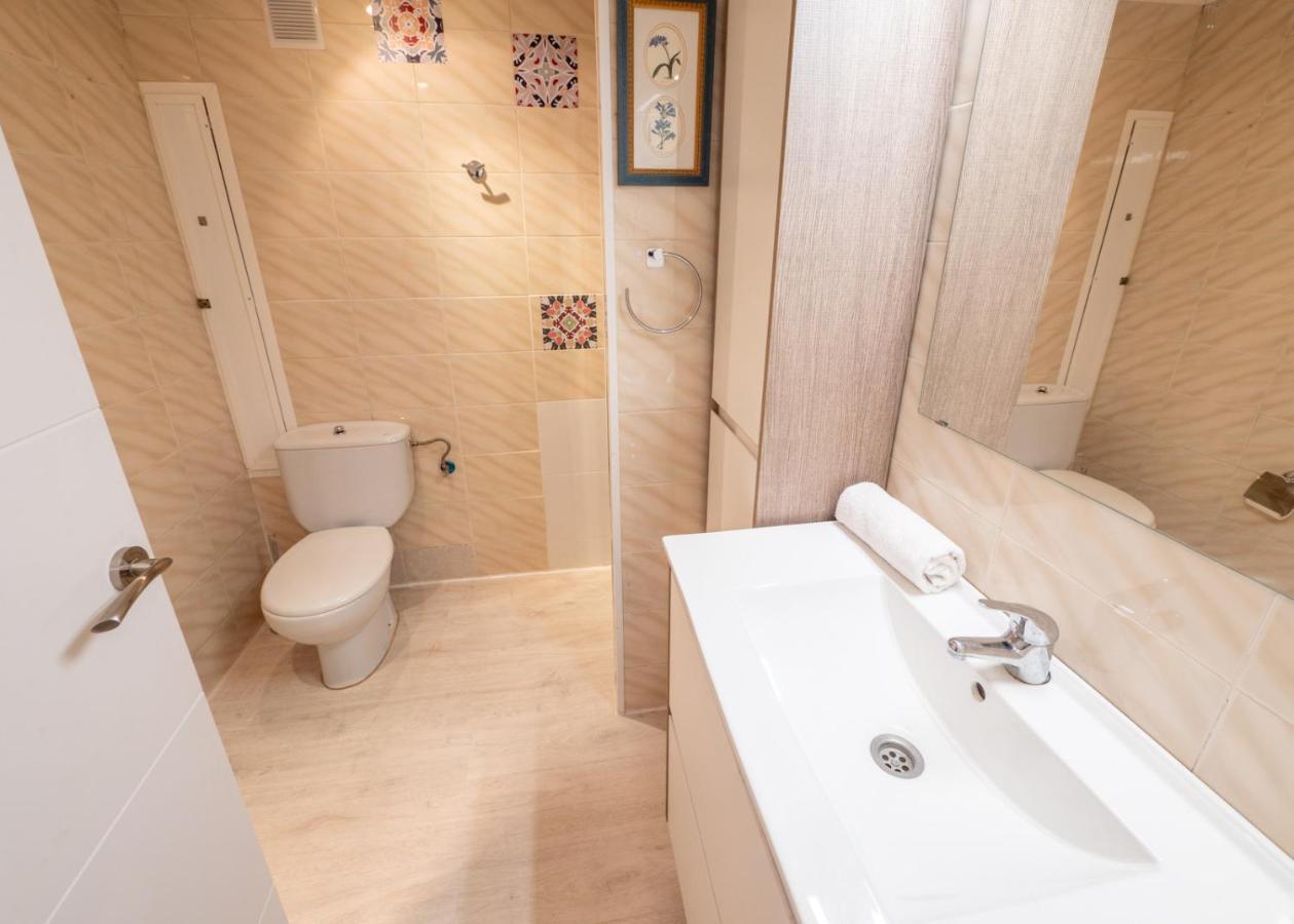 Homeholidaysrentals Brizna Malgrat de Mar Exteriör bild